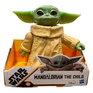 Star Wars The Mandalorian the Child Figurine Doll
